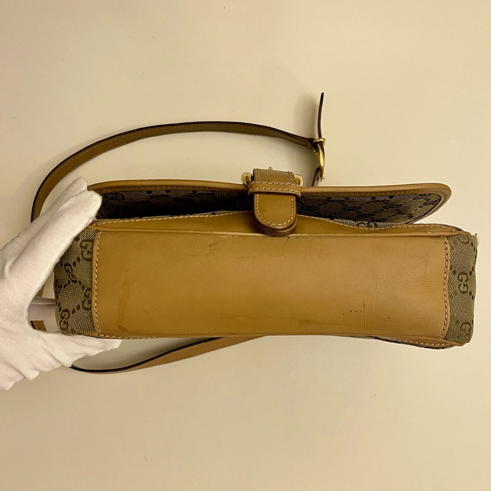Gucci Vintage Beige Crossbody Bag - Picture 4 of 12